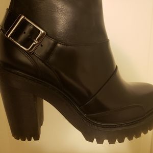 Doc Martens Lyanna Knee High Boots